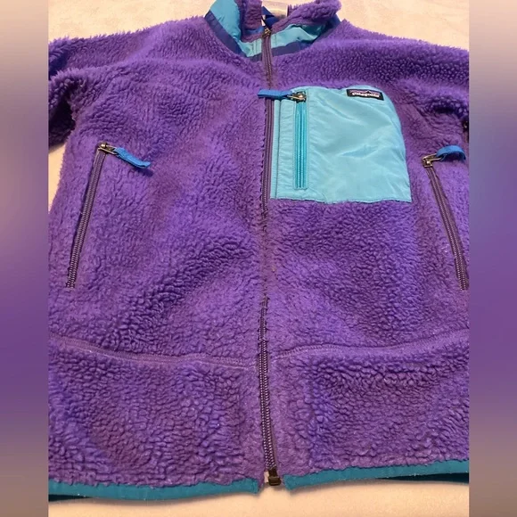 Patagonia Vibrant Purple Fleece with Aqua Details